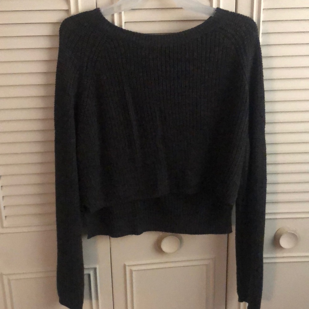 gray cropped sweater